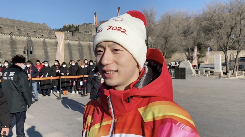 火炬手马龙。新京报记者 徐美慧 摄