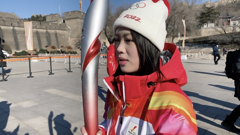 火炬手杨倩。新京报记者 徐美慧 摄